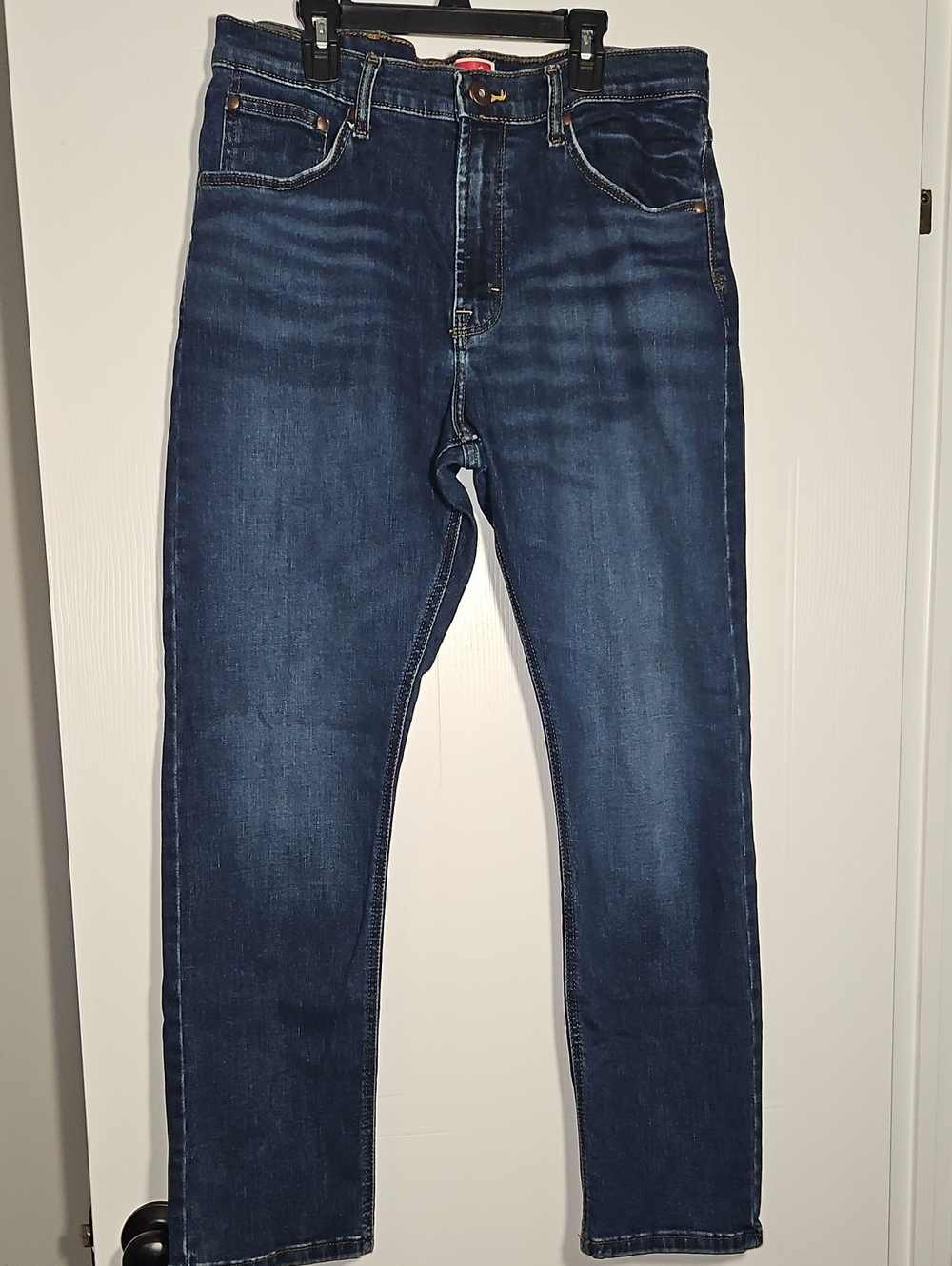 Wrangler Men's Athletic Fit -Dark Blue Jeans 34x30